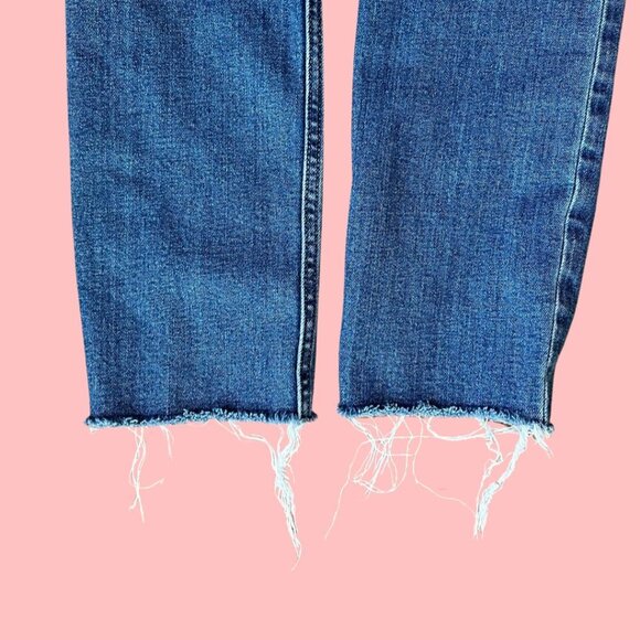 Gap Mid Rise Vintage Slim Jeans with Washwell in Medium Indigo, Size 25 - Picture 7 of 7